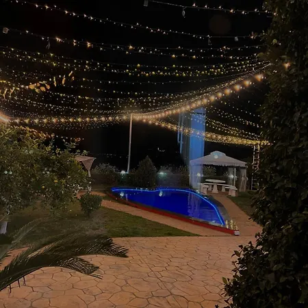 Villa Dy Bukurite